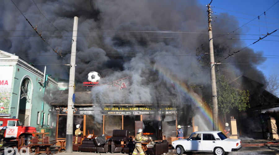пожар на тургенева краснодар. сгорел бар. сгорел бар. сгоревшее кафе. сгорел бар.