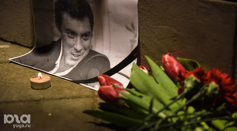 Акция памяти Бориса Немцова в Краснодаре &copy;&nbsp;Елена Синеок, ЮГА.ру