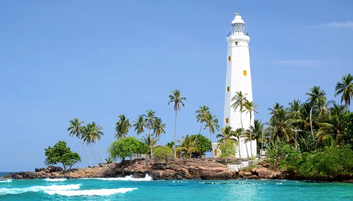 Маяк на мысе Дондра, Шри Ланка &copy;&nbsp;Фото user13560167, freepik.com