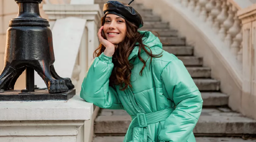 куртка &copy;&nbsp;Изображение сгенерировано нейросетью Gigachat