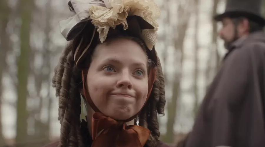 Кадр из трейлера к фильму «Уродливая сводная сестра» &copy;&nbsp;Скриншот видео с Rutube-канала &laquo;MelorFilm&raquo;