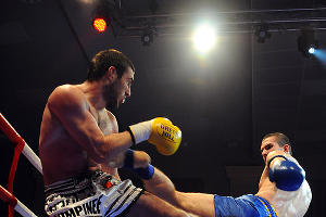 Бой за титул чемпиона мира по кикбоксингу К-1 &copy;&nbsp;Елена Синеок. ЮГА.ру