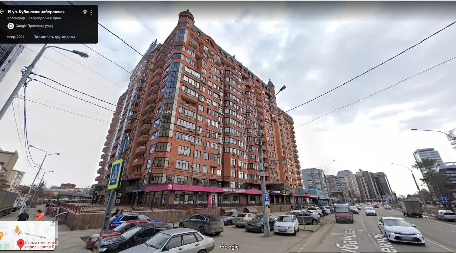 ЖК «Кларисса», вид с улицы Кубанская набережная, угол с ул. Комсомольской &copy;&nbsp;Скриншот сервиса &laquo;Google Карты&raquo; с сайта google.com/maps/, дата съемки февраль 2021 г.