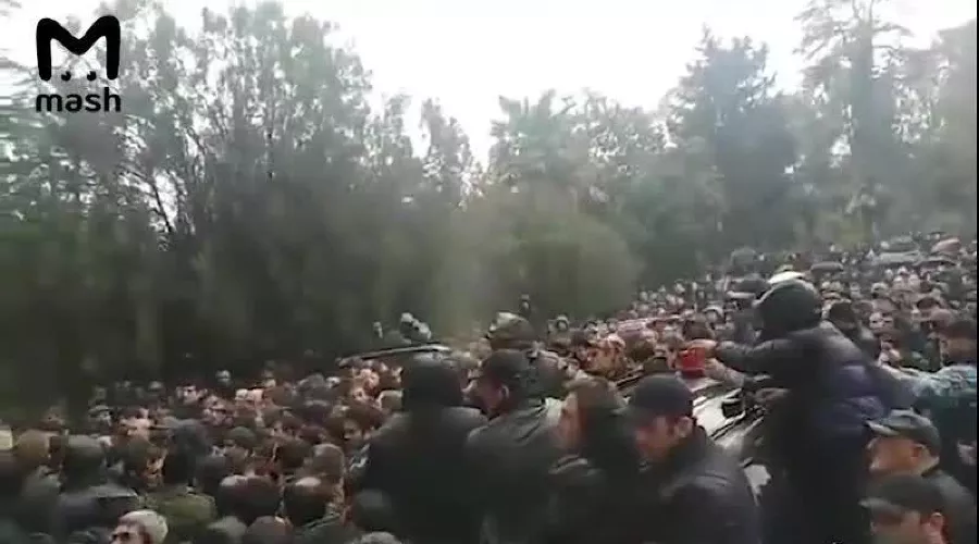  &copy;&nbsp;Скриншот видео из группы Mash &laquo;Вконтакте&raquo;, vk.com/mash