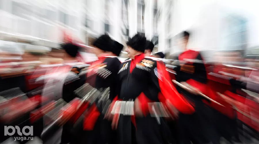 Парад казаков в Краснодаре &copy;&nbsp;Эдуард Корниенко, ЮГА.ру