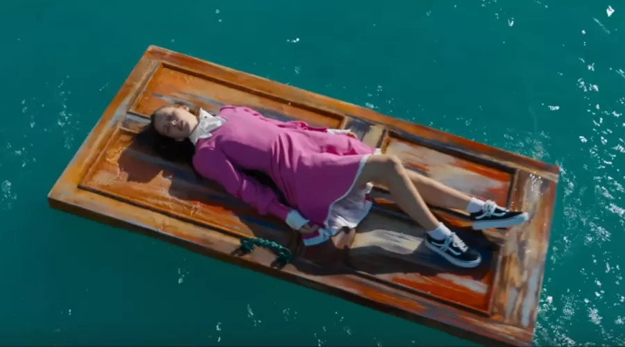 Кадр из трейлера к фильму «Алиса в Стране чудес» &copy;&nbsp;Скриншот видео с Rutube-канала &laquo;КиноСтудия&raquo;