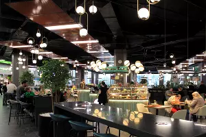 Фудхолл &laquo;#313 Небо и еда&raquo; в Краснодаре &copy;&nbsp;Фото Марины Солошко, Юга.ру