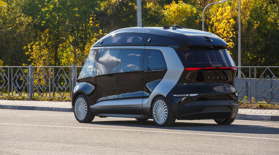 Презентация беспилотного электробуса в «Сколково» © Фото пресс-службы «Ростелекома»