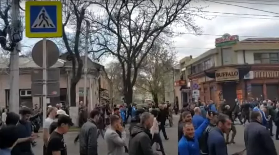  &copy;&nbsp;Скриншот с youtube-канала Элины Сугаровой, youtube.com/watch?time_continue=63&v=uXIeAVyVa5M&feature=emb_logo