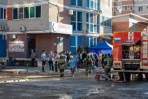 В Краснодаре в ночном пожаре в многоэтажке сгорело 64 квартиры &copy;&nbsp;Фото Дмитрия Пославского, Юга.ру
