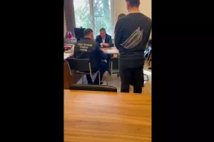 &copy;&nbsp;Кадр из видео в паблике &laquo;ДТП и ЧП | Сочи&raquo;, vk.com/dtpsochi