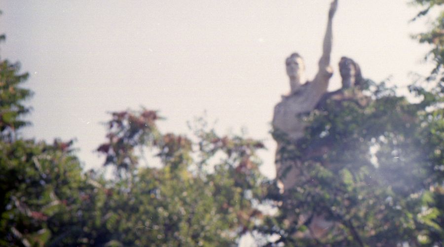 Колоннада в Чистяковской роще &copy;&nbsp;Фото Александра Гончаренко, Юга.ру