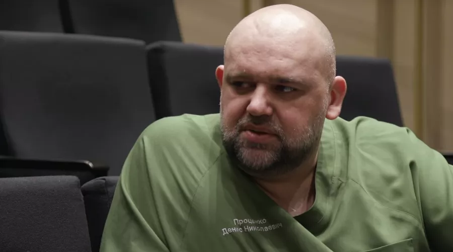 Главврач московской клинической больницы №40 Денис Проценко &copy;&nbsp;Скриншот с youtube-канала "RT на русском", youtube.com/watch?time_continue=380&v=YH_JneVhBLE&feature=emb_logo