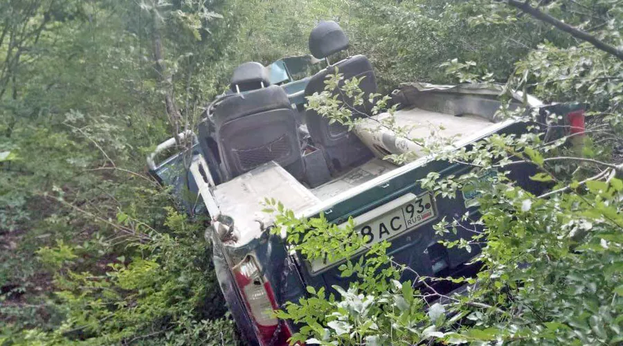 Место ДТП &copy;&nbsp;Фото из аккаунта &laquo;ЧП Краснодар&raquo; в Instagram, instagram.com/chp_krd