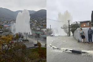  © Коллаж из скриншотов фото из телеграм-канала «Раньше всех Новороссийск»