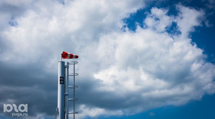 Ветер © Елена Синеок, ЮГА.ру