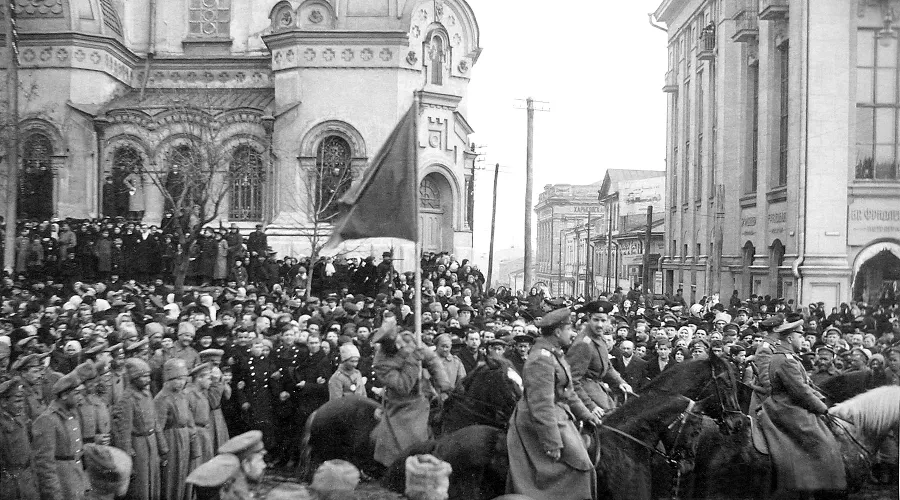 Митинг по случаю известия о Февральской революции в Петрограде &copy;&nbsp;Фото с сайта commons.wikimedia.org