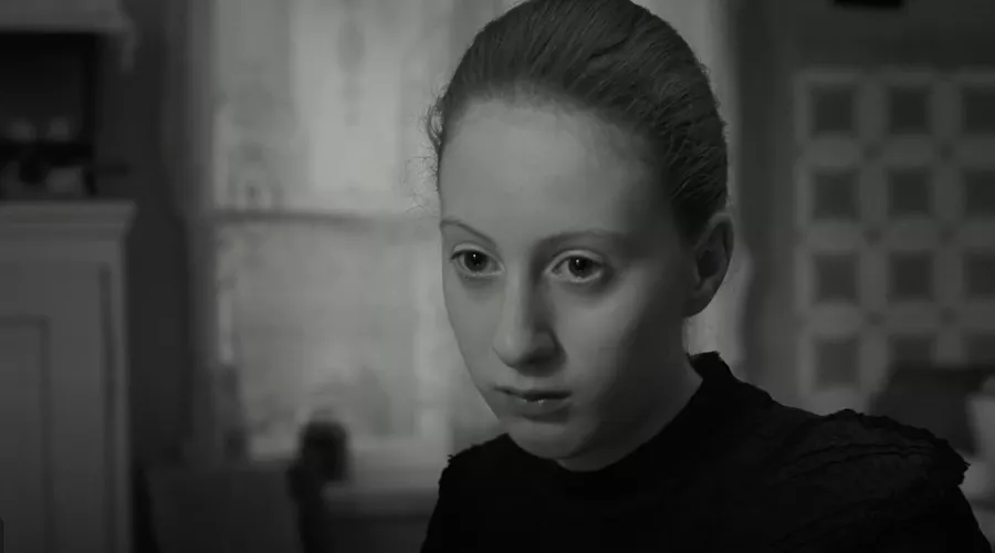 Кадр из трейлера к фильму «Белая лента» &copy;&nbsp;Скриншот видео с Rutube-канала &laquo;Love, Death & Trailers&raquo;