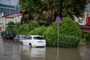 Подтопление в Центральном районе Сочи &copy;&nbsp;Нина Зотина, ЮГА.ру