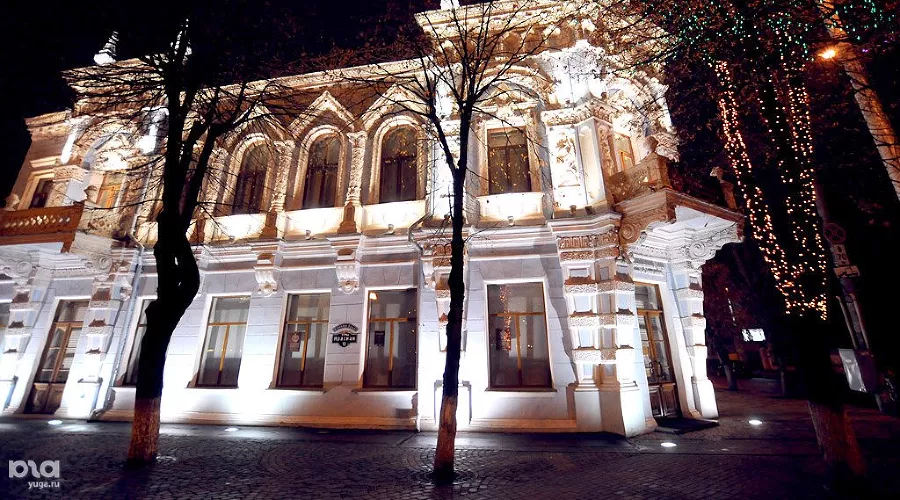 Краснодарский художественный музей им. Ф.А. Коваленко &copy;&nbsp;Елена Синеок. ЮГА.ру