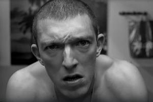 Кадр из фильма «Ненависть», реж. Матье Кассовиц, 1995 год © Скриншот видео с Rutube-канала «Кино-Сопливая»