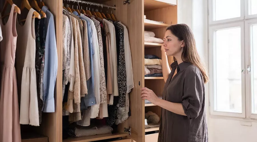 шкаф &copy;&nbsp;Изображение сгенерировано нейросетью Gigachat