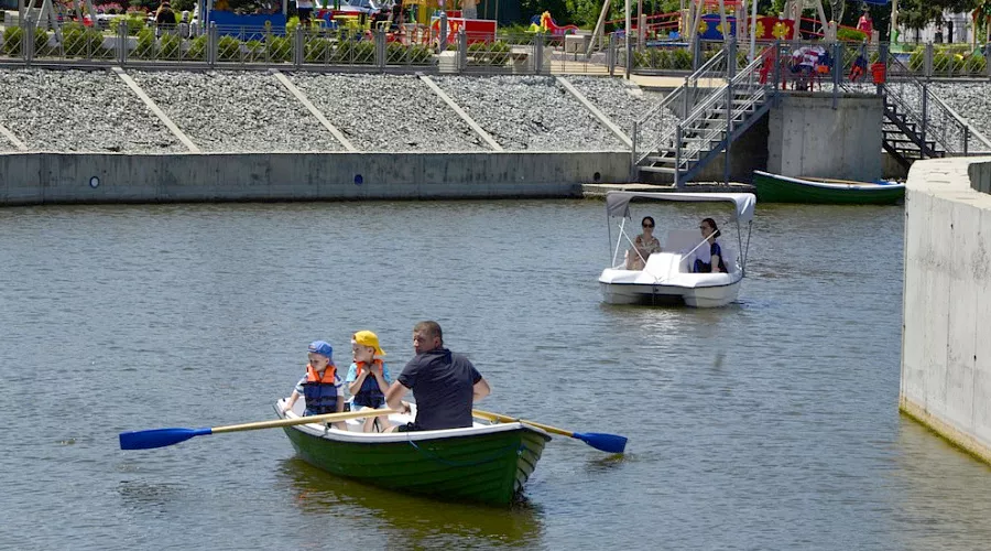 Новый парк на Первомайской в Курганинске &copy;&nbsp;Фото пресс-службы администрации Краснодарского края, admkrai.krasnodar.ru