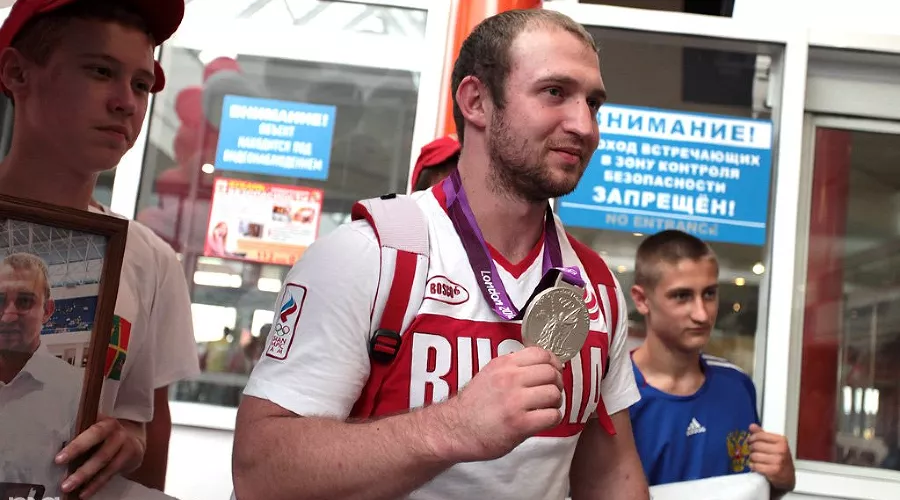 Серебряный призер Олимпиады-2012 Александр Иванов вернулся в Краснодар &copy;&nbsp;Евгений Смирнов, ЮГА.ру