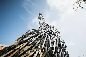 Draped Data Владимира Омутова &copy;&nbsp;Фото Елены Синеок, Юга.ру