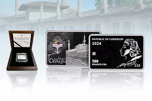 Серебряная монета к 225-летию со дня рождения А.С. Пушкина с двух сторон &copy;&nbsp;Фото пресс-службы банка РНКБ