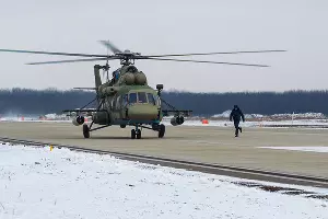Вертолет Ми-8 на авиабазе в Кореновске &copy;&nbsp;Виталий Тимкив, Юга.ру