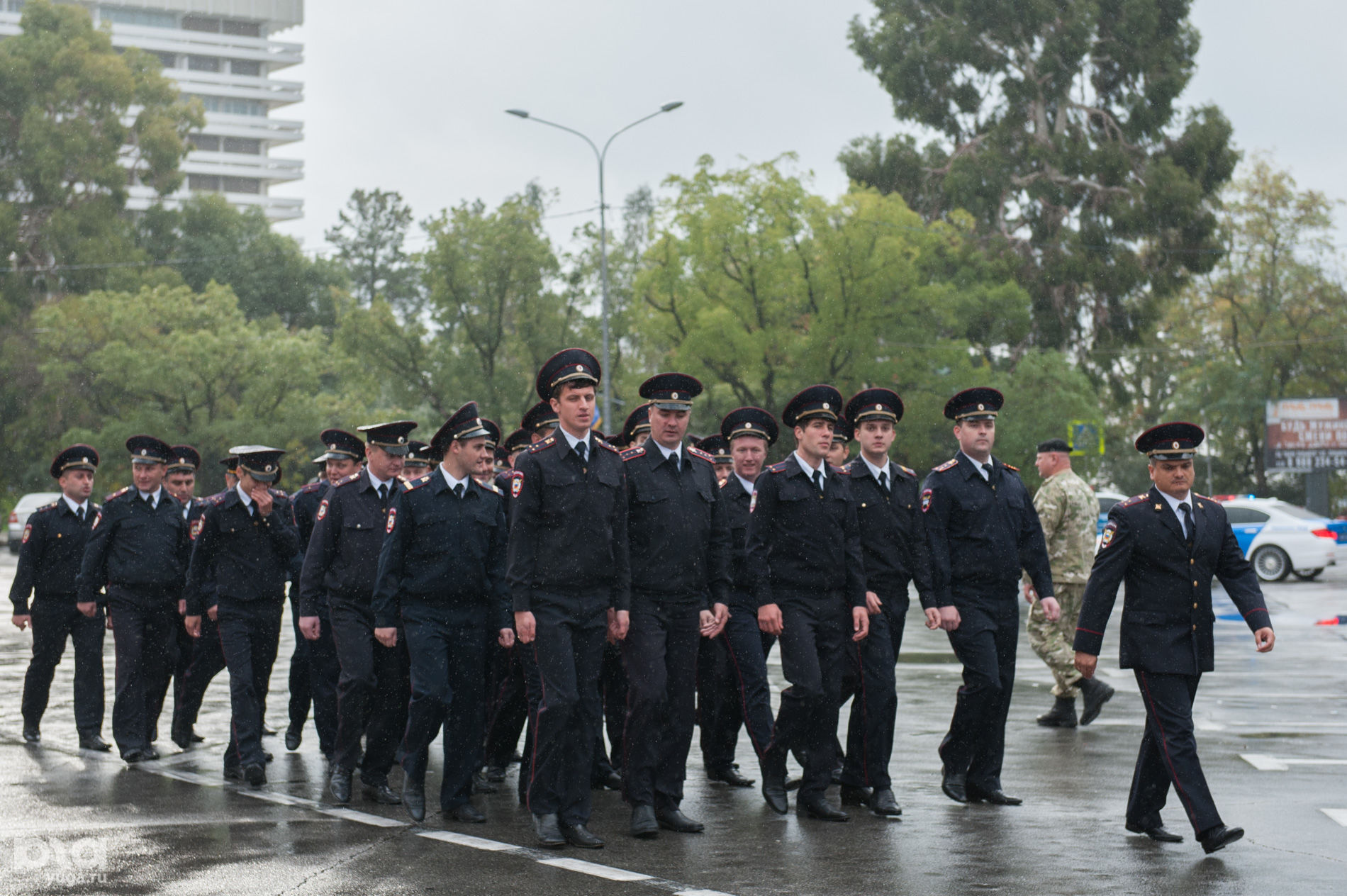 отдел полиции центрального района сочи. отдел полиции центрального района сочи. летняя форма полиции. полиция сочи сотрудники. полиция сочи аэропорта.