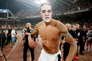 Маска &copy;&nbsp;Фото со страницы instagram.com/p/BisTQTwlmY9/