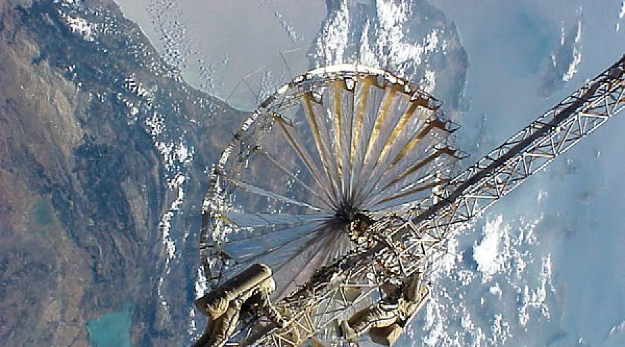 Космическая станция «Мир» &copy;&nbsp;Фото с сайта energia.ru