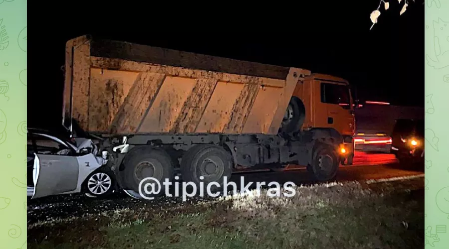 Последствия ДТП в станице Воронежской 19 ноября 2022 г. &copy;&nbsp;Скриншот телеграм-канала &laquo;Крайнодар №1 Телетайп&raquo;, T.me/tipichkras