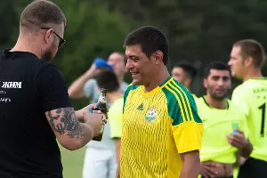 Болельщики на матче между &laquo;Кубанью&raquo; и &laquo;Абинском&raquo; &copy;&nbsp;Фото Елены Синеок, Юга.ру