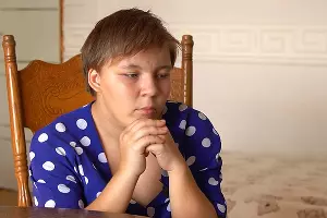 Настя, 16 лет &copy;&nbsp;Кадр из видео канала &laquo;Гезалов центр&raquo;, youtube.com