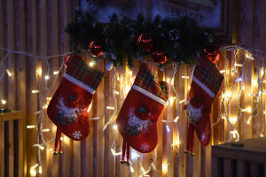 Рождественская ярмарка на Главной городской площади Краснодара © Фото Елены Синеок, Юга.ру