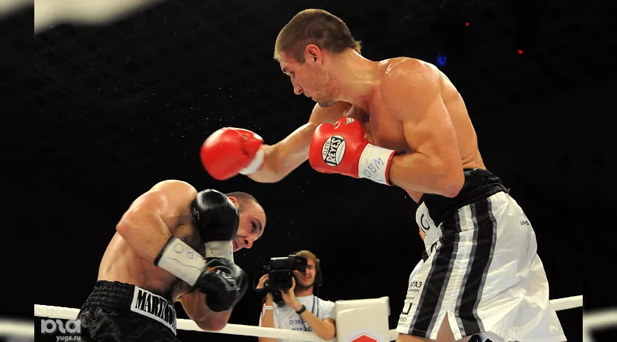 Бой Дмитрия Пирога и Геннадия Мартиросяна за звание чемпиона мира по версии WBO &copy;&nbsp;Елена Синеок. ЮГА.ру