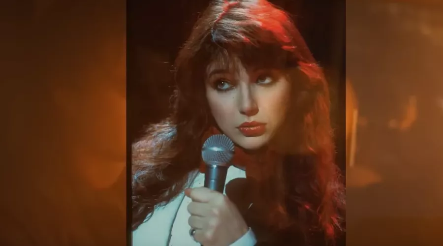 Kate Bush &copy;&nbsp;Скриншот видео с Rutube-канала &laquo;StrandSculptingSorcerers&raquo;