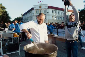 &laquo;Золотой половник Геленджика&raquo; 2019 &copy;&nbsp;Фото Сергея Чайки, Юга.ру