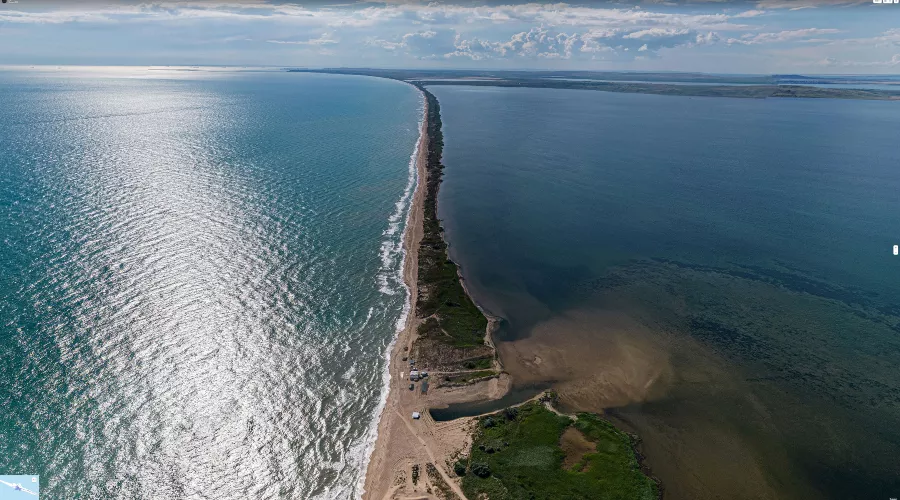 Бугазская коса &copy;&nbsp;Скриншот yandex.ru/maps 2022 года