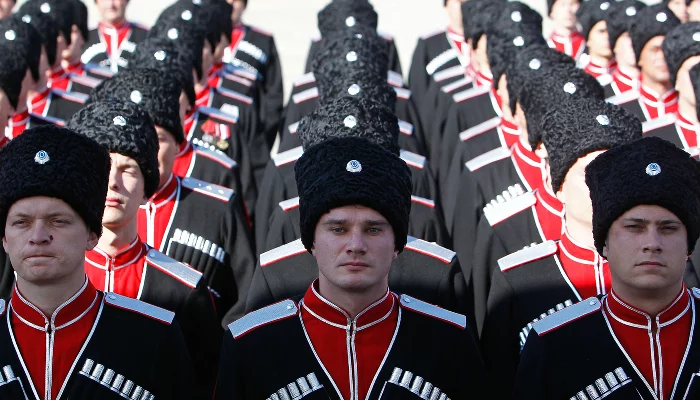 Построение казаков, участвующих в Параде Победы в Москве &copy;&nbsp;Влад Александров, ЮГА.ру