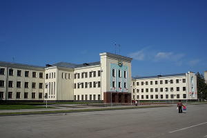 Дом правительства Карачаево-Черкесии © Фото с сайта kchrline.ru
