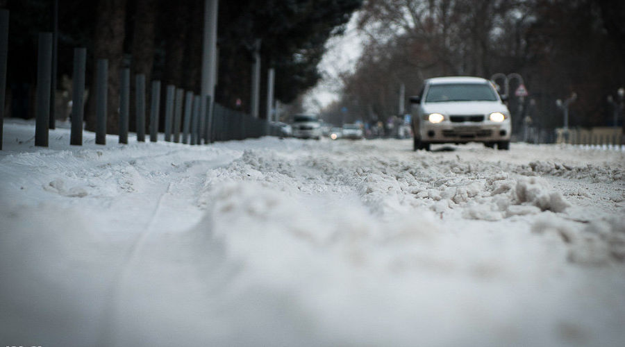 Краснодар после снегопада и метели © Михаил Ступин, ЮГА.ру