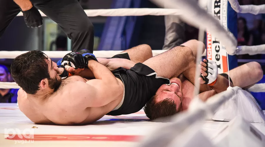 Четвертый этап серии турниров ММА Tech-KREP FC: Prime Selection 2015 в Краснодаре &copy;&nbsp;Елена Синеок, ЮГА.ру