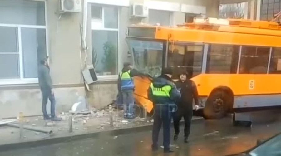  © Скриншот видео из инстаграма «ЧП и ДТП Краснодар и край», instagram.com/krddtp/