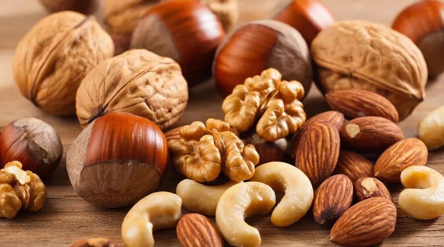 Орехи &copy;&nbsp;Изображение сгенерировано с помощью Gigachat