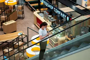 Первый день работы краснодарских ТРЦ после карантина &copy;&nbsp;Фото Дмитрия Леснова, Юга.ру