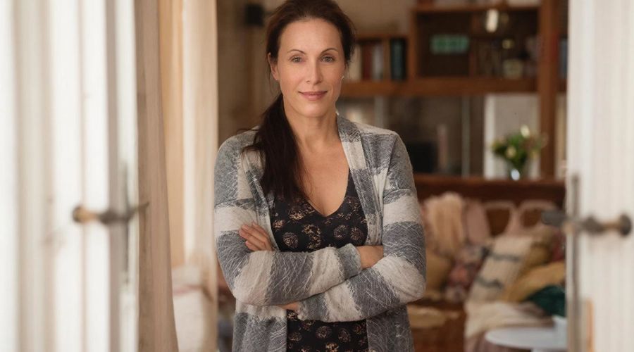 женщина &copy;&nbsp;Изображение сгенерировано нейросетью Gigachat